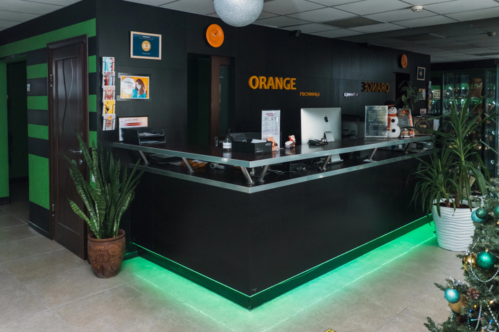 Orange Hotel