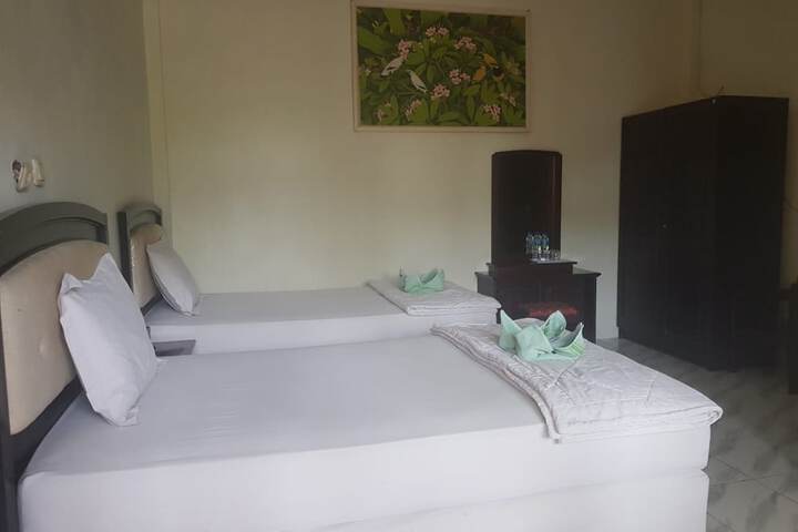 Room 3 of 15
