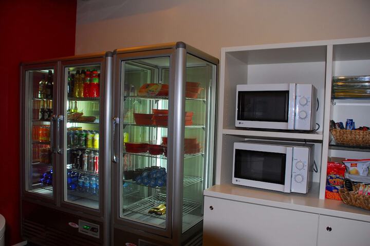Snack bar