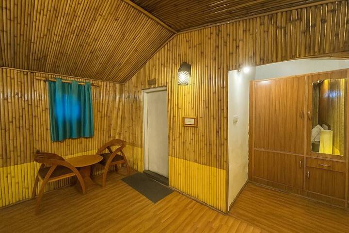Room 17 of 80