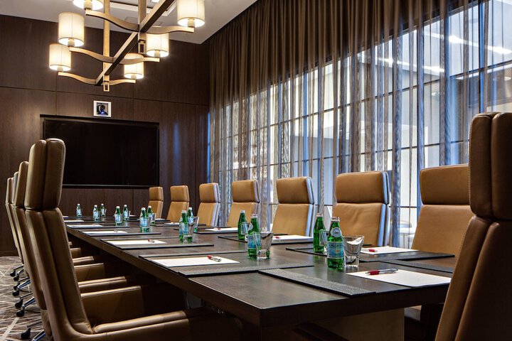 Meeting facility
