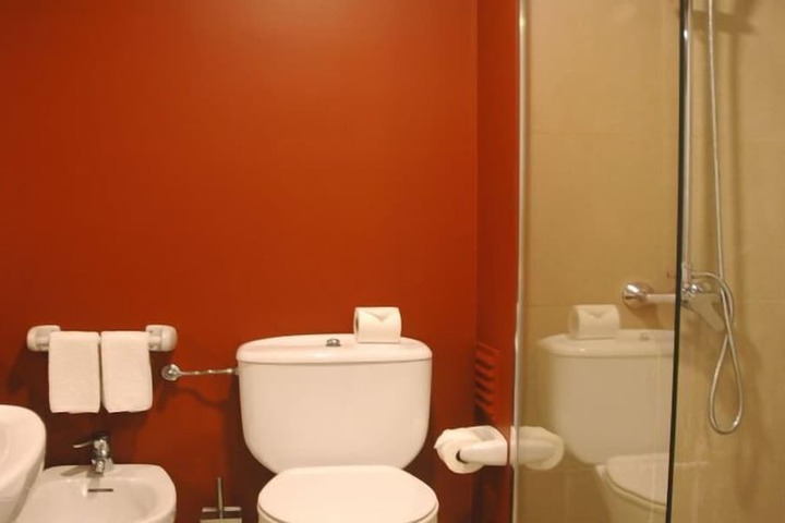 Room 14 of 39