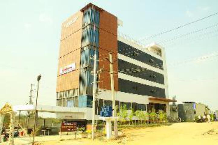 Sri Sampoorna Hotel
