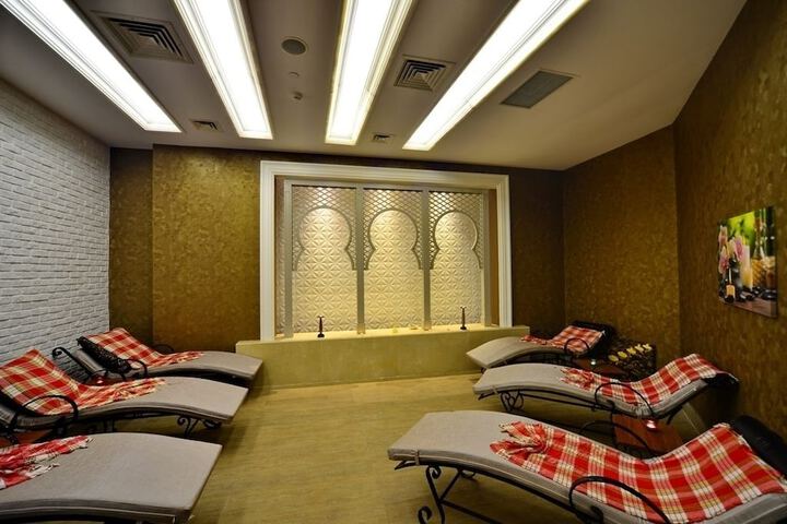 Spa 35 of 73