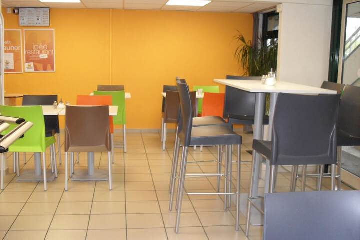 Dining Photos