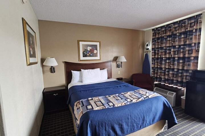 Room 29 of 82