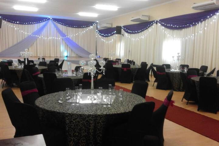 Ballroom/Hall 44 of 48
