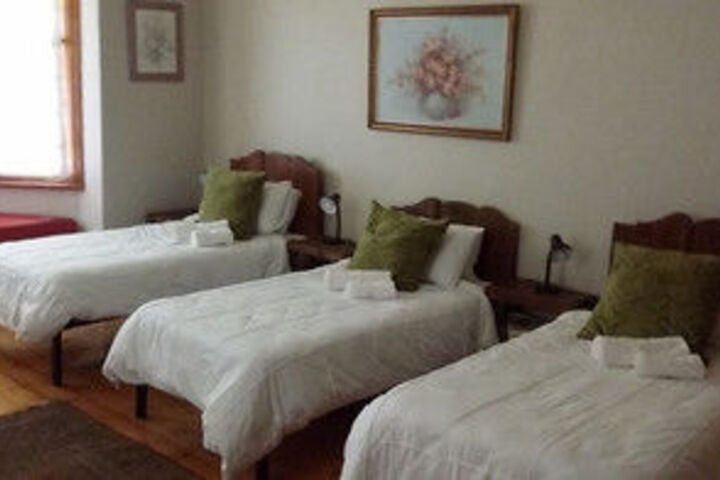 Room 16 of 27