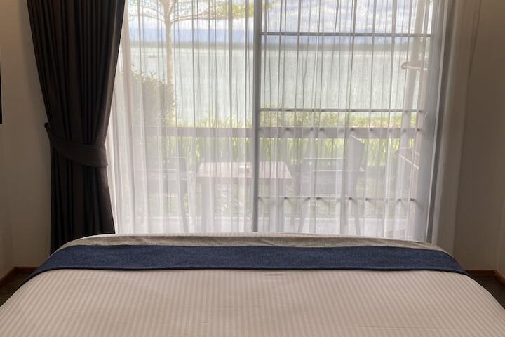 Room 12 of 86