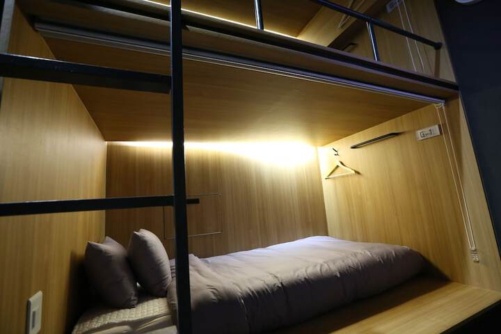 Room 19 of 51