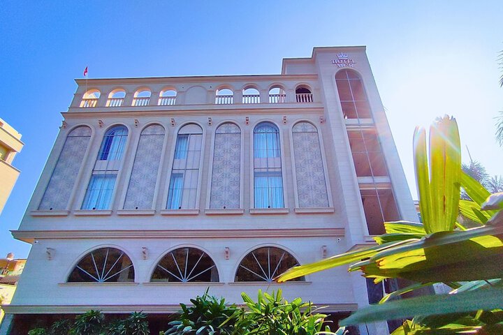 MGR Hotel Moradabad