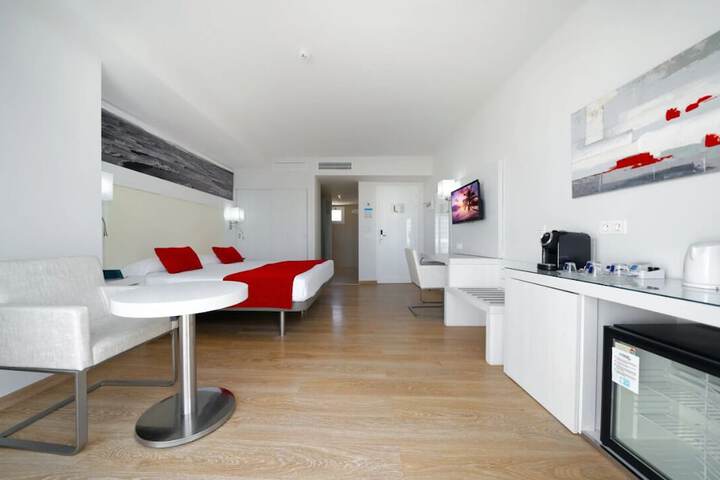Room 20 of 313