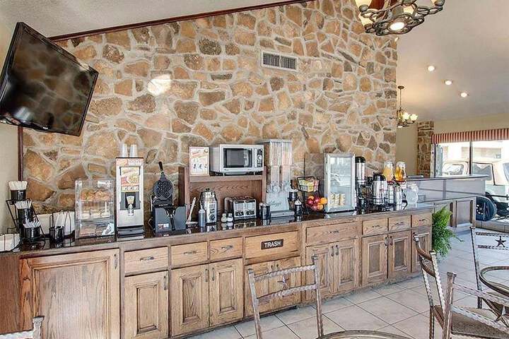 Breakfast/Coffee Service 8 of 8