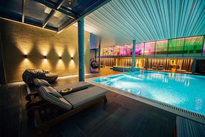 Pool 11 of 23