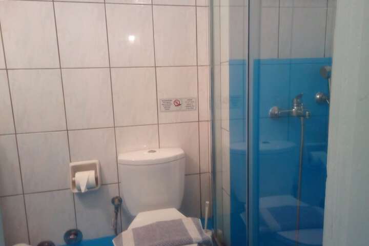 Room 48 of 71