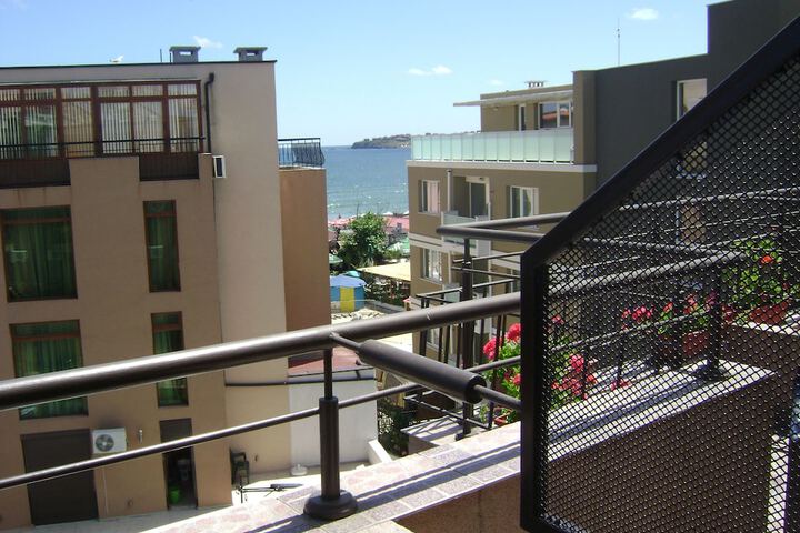 Terrace/Patio 20 of 48