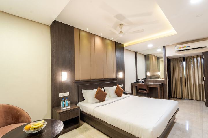 Room 15 of 41