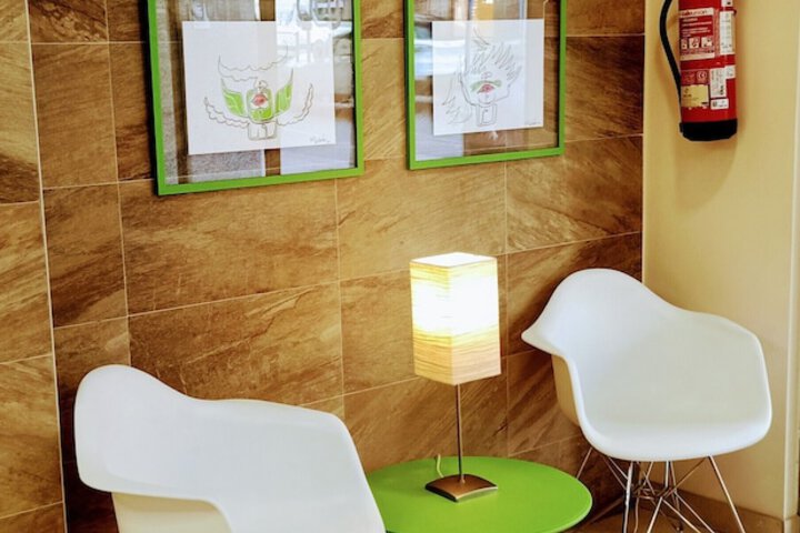 Entrance & Lobby