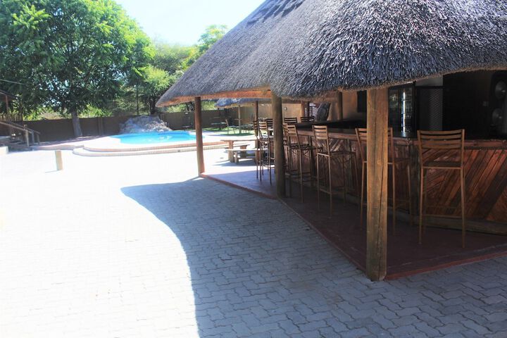 Pool 2 of 5