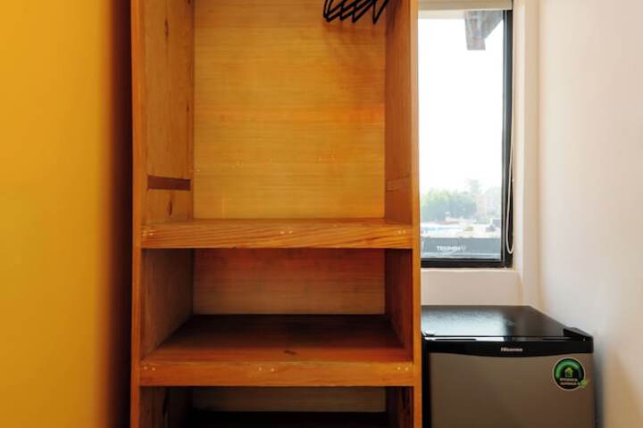Room 10 of 35