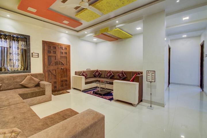 Room 15 of 22