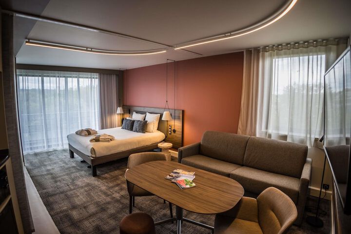 Room 35 of 111