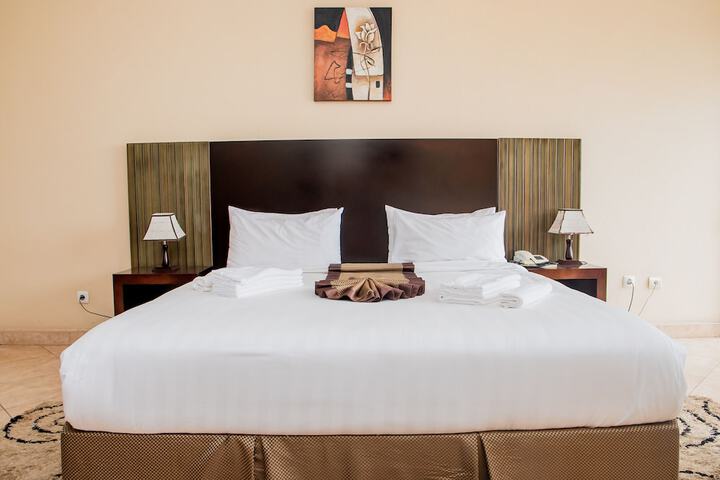 Room 15 of 24