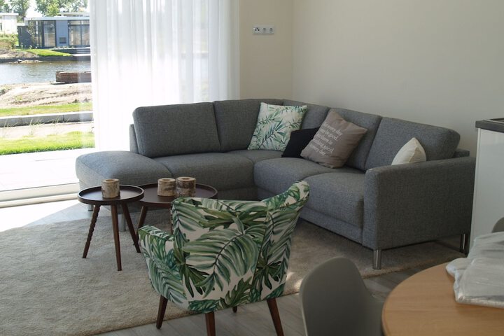 Room 6 of 26