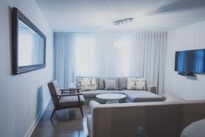 Room 27 of 59