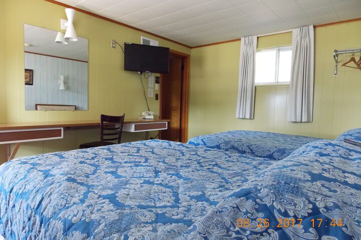Room 21 of 49