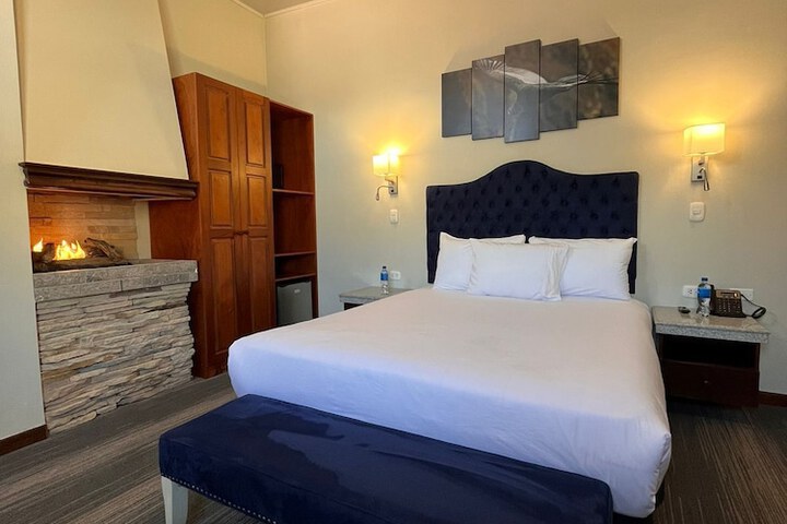 Room 29 of 65
