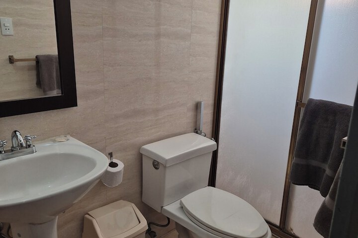 Room 42 of 54