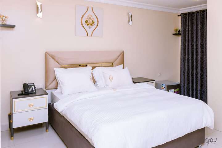 Room 12 of 54