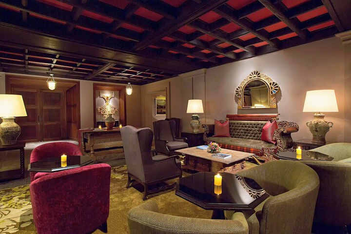 Lobby Entry