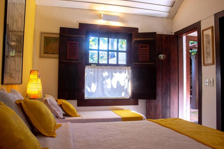Room 5 of 19