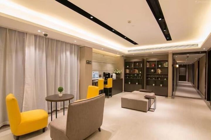 Hotel Interior 2 of 41