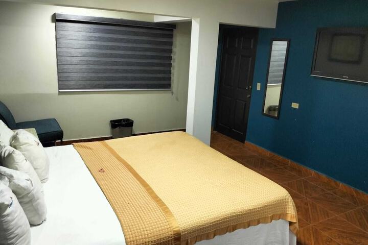 Room 4 of 22