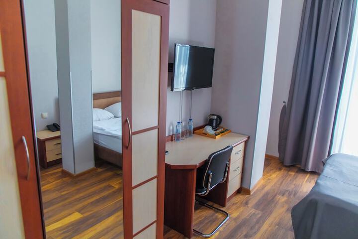 Room 17 of 57