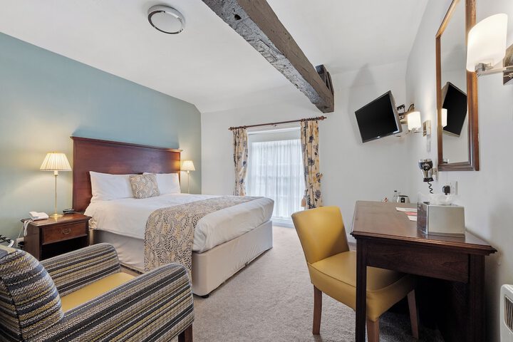 Room 7 of 23