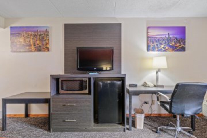Room 26 of 42