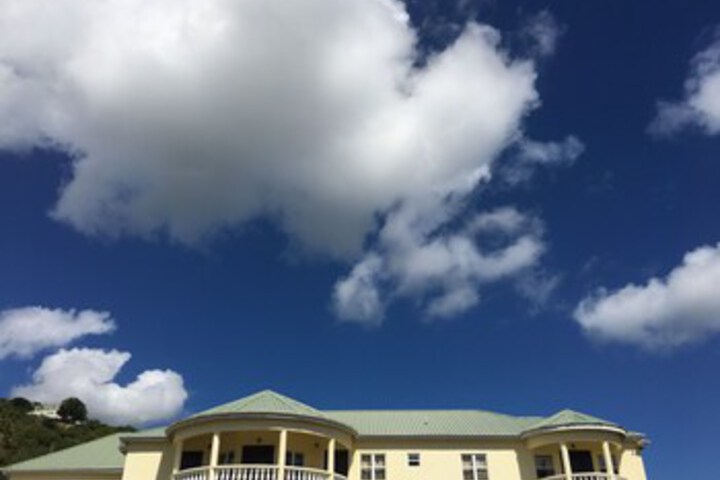 Hotel 8 of 33