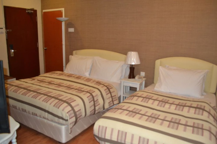 Room 13 of 26