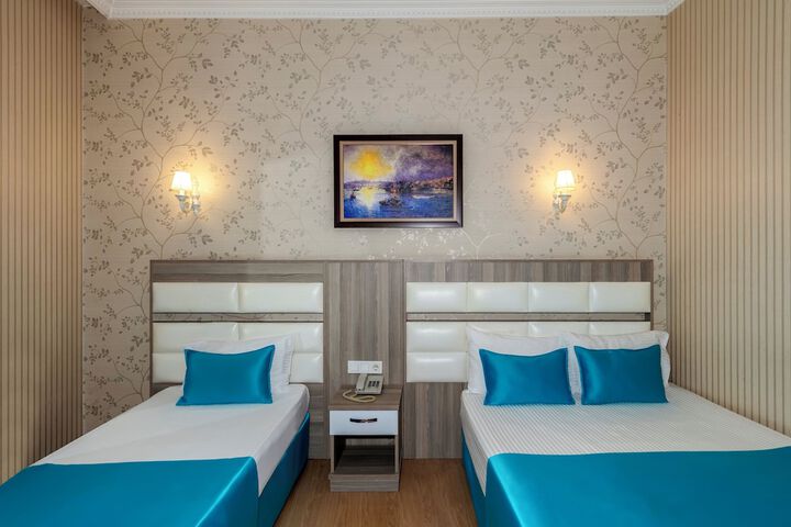 Room 45 of 97