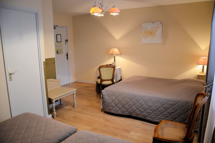 Room 6 of 60