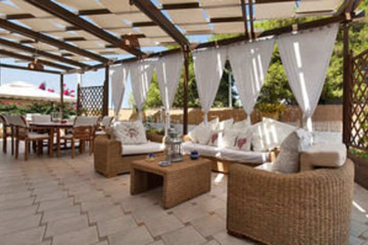 Terrace/Patio 33 of 40