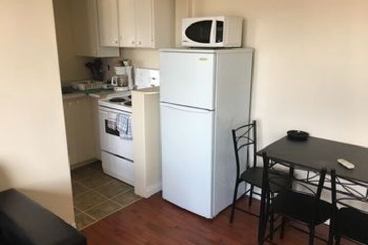 Room 15 of 19
