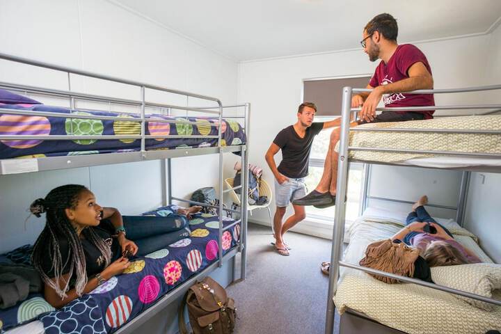 Room 15 of 71