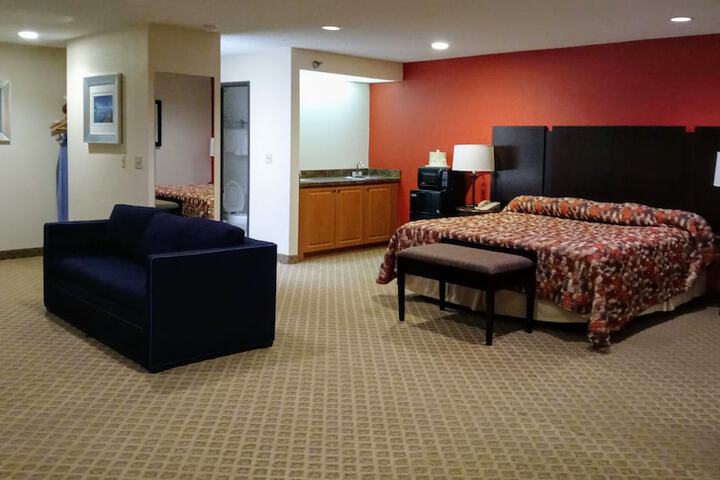 Room 7 of 51