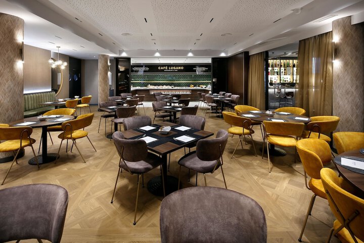 Dining 37 of 119