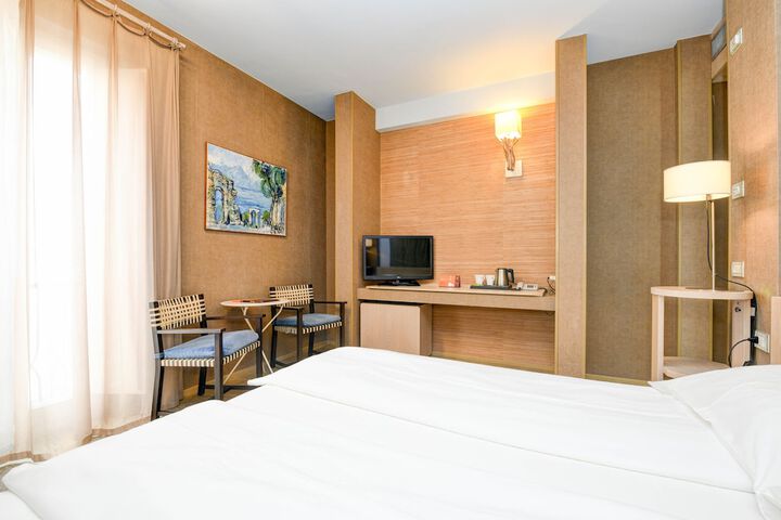 Room 55 of 164
